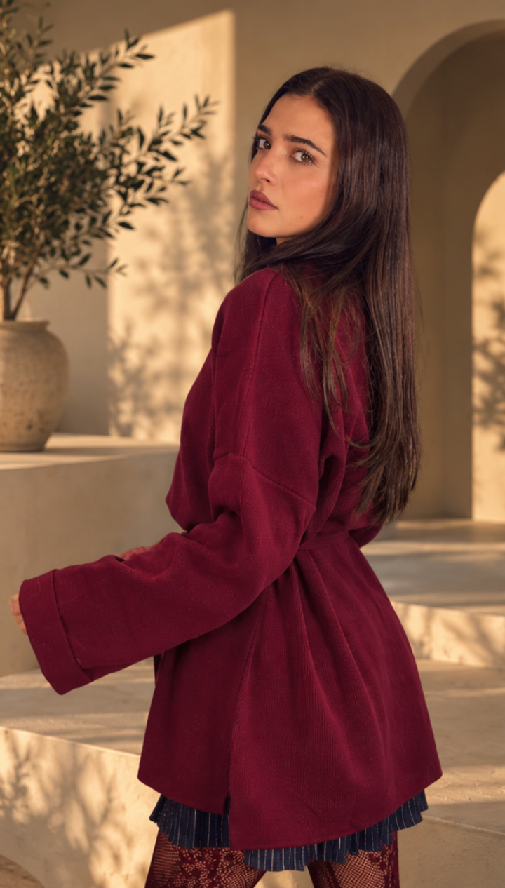 Pull long bordeaux avec ceinture