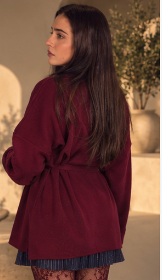 Pull long bordeaux avec ceinture