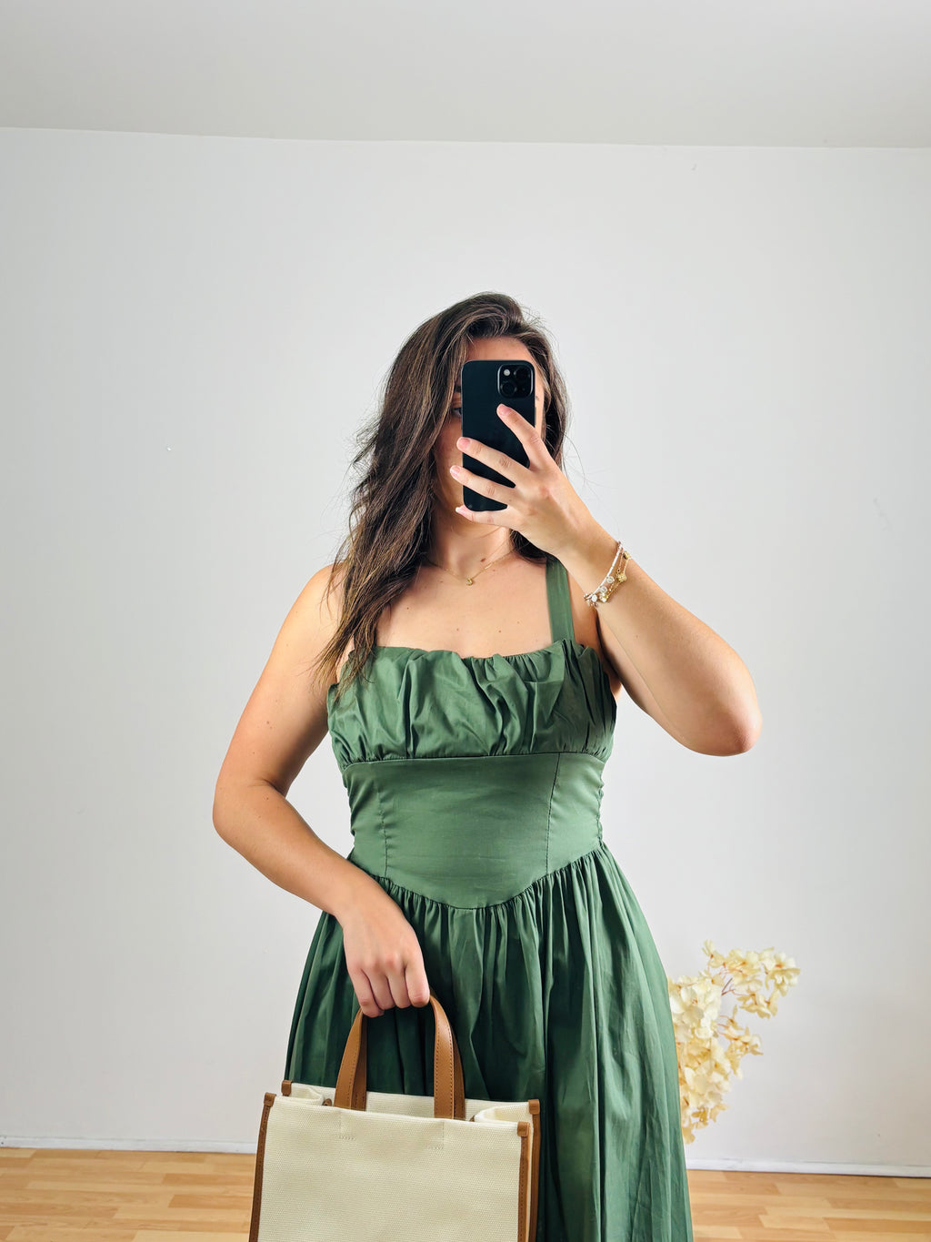 Robe kaki mi-longue