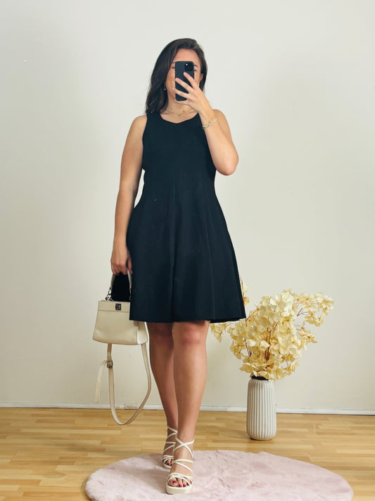 Robe Courte Noire